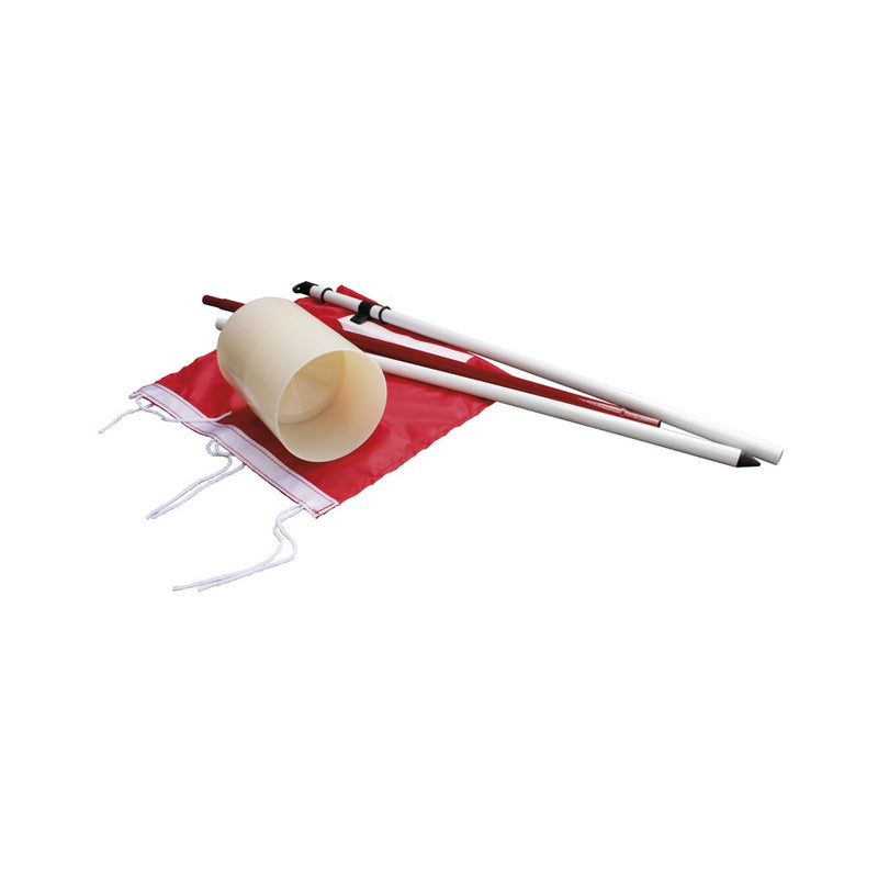 Drapeau et cup de golf