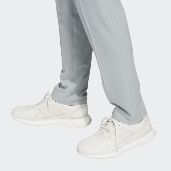 Pantalon Ultimate365 Tapered Gris Homme