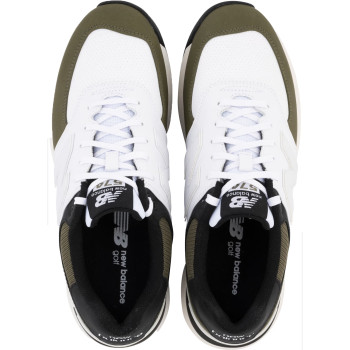 MG574 Spikeless Olive Homme