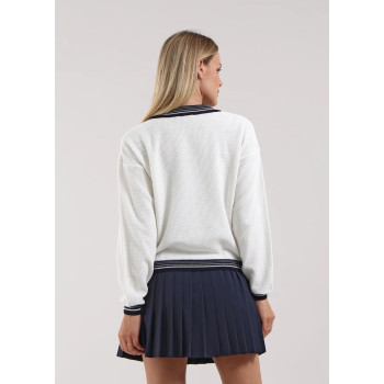 Pull Nubile White Femme