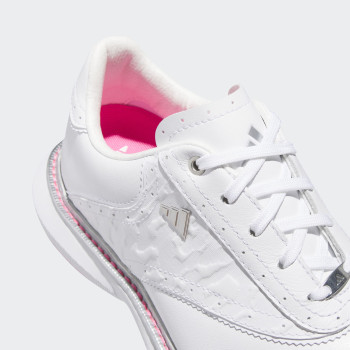 MC70 Spikeless White Femme